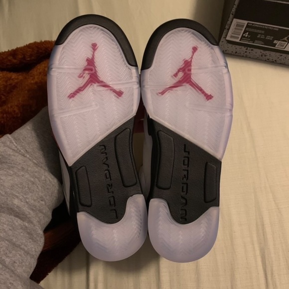 Jordan 5 “Fire Red” Silver Tongue - Picture 5 of 5